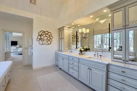 10 Wingate Court Stratham NH 03885