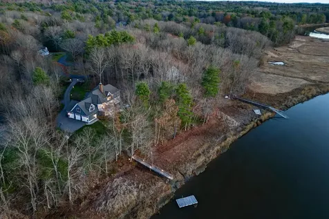 10 Wingate Court Stratham NH 03885