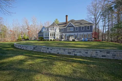 10 Wingate Court Stratham NH 03885