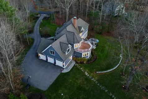 10 Wingate Court Stratham NH 03885