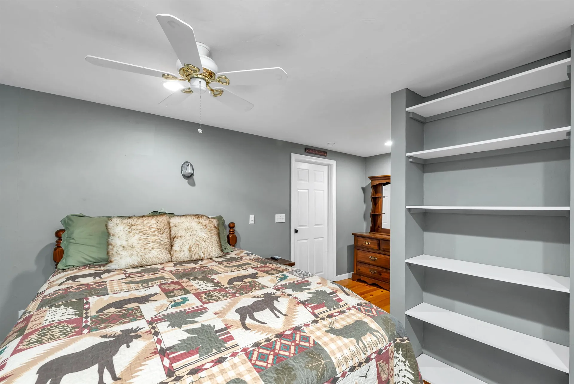 48 South Way Tamworth NH 03886