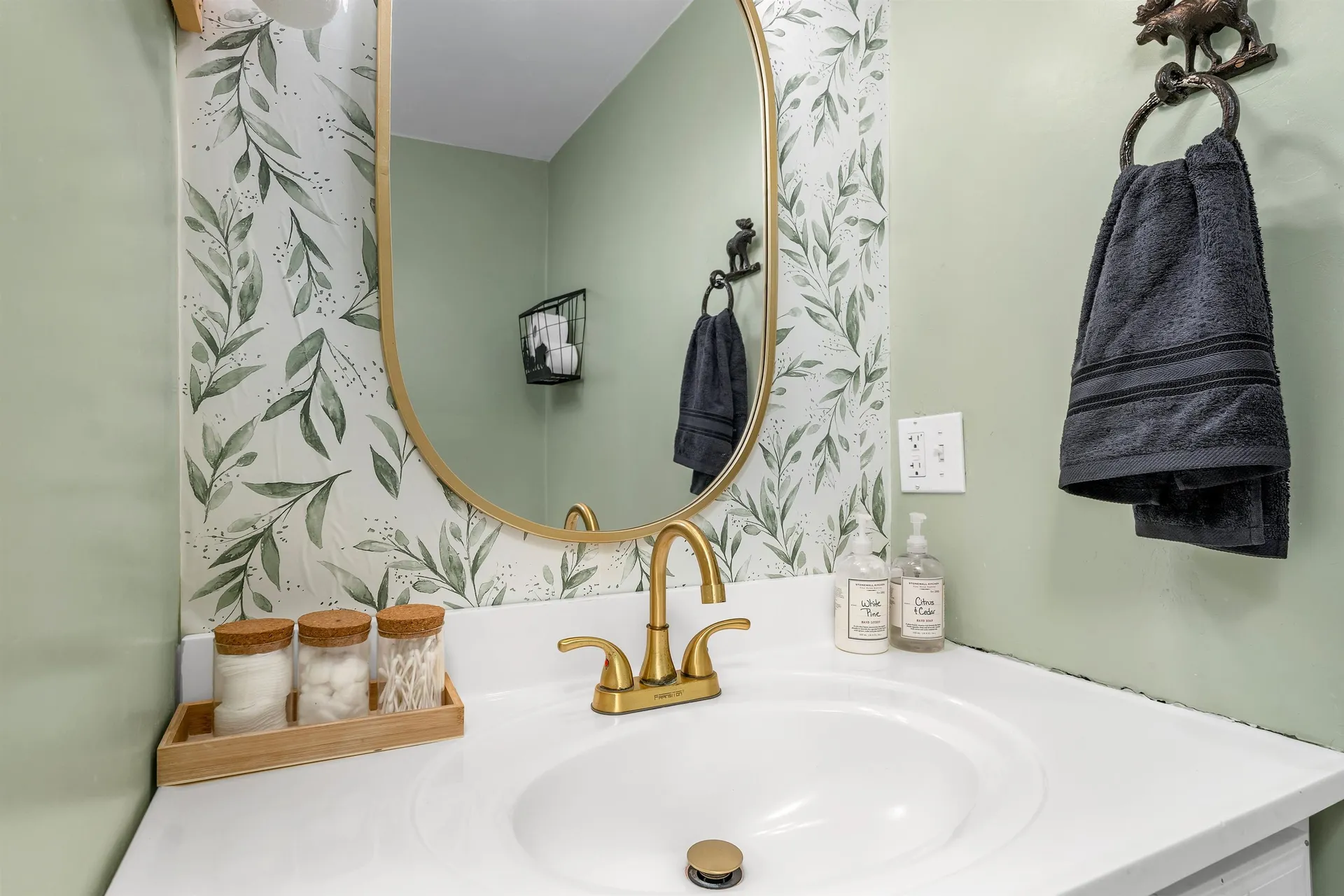 48 South Way Tamworth NH 03886