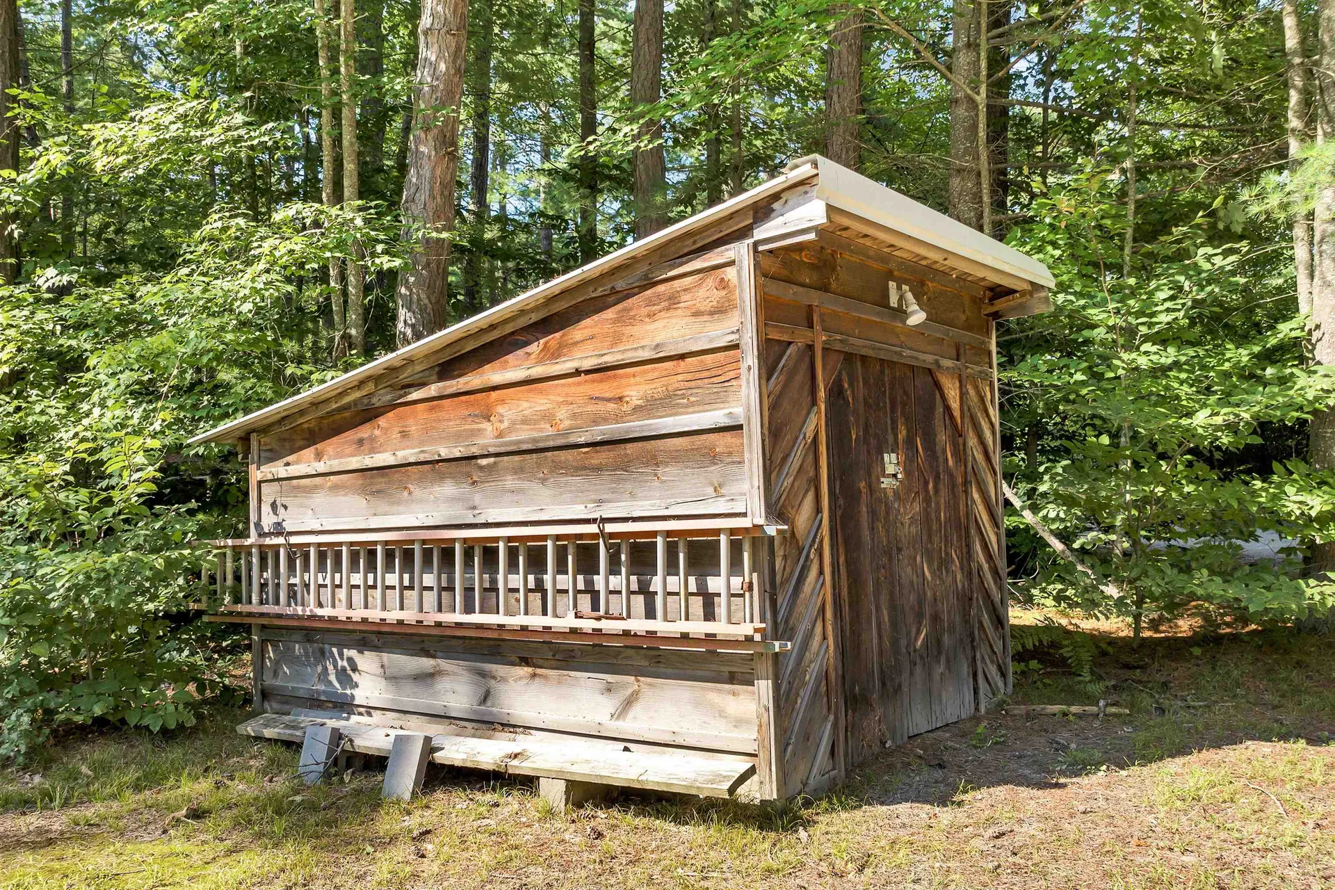 48 South Way Tamworth NH 03886