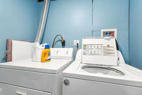 48 South Way Tamworth NH 03886