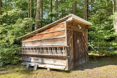 48 South Way Tamworth NH 03886