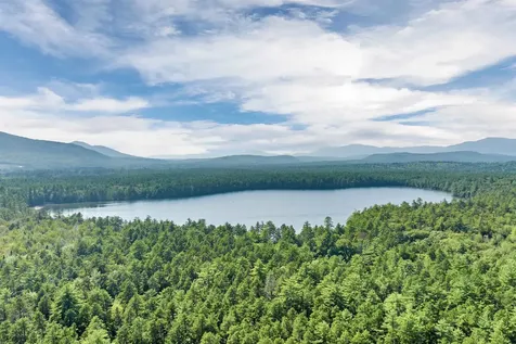 48 South Way Tamworth NH 03886