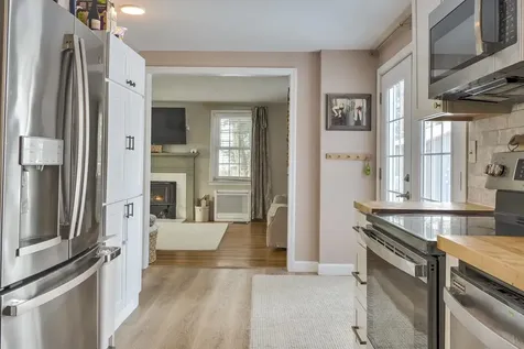 8 Marguerite Street Keene NH 03431