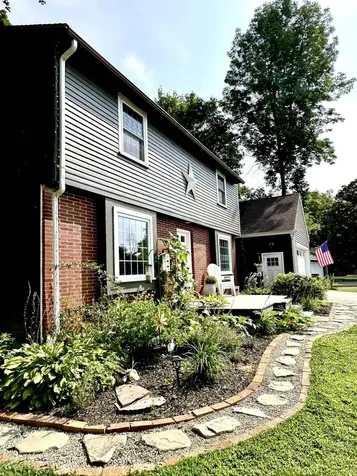 8 Marguerite Street Keene NH 03431