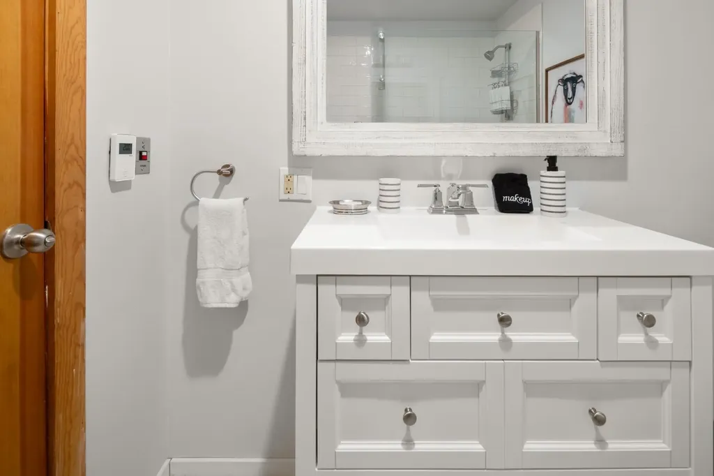 88 Upper Hollow Hill Road Stowe VT 05672