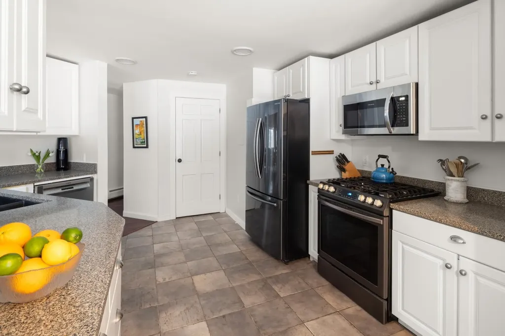 88 Upper Hollow Hill Road Stowe VT 05672