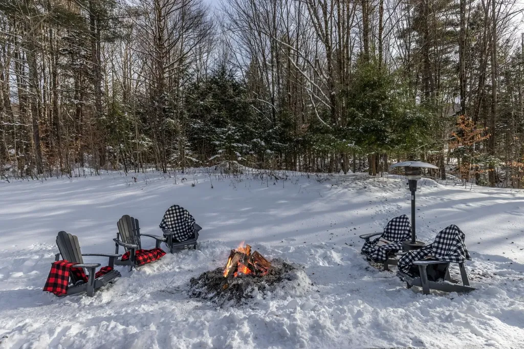 88 Upper Hollow Hill Road Stowe VT 05672