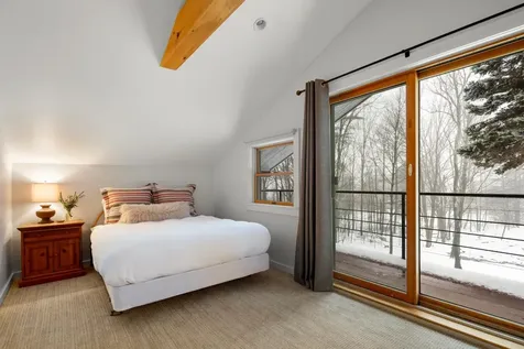 88 Upper Hollow Hill Road Stowe VT 05672