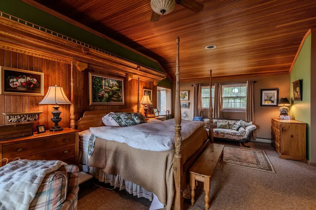 12 Sunny Hill Road Winhall VT 05340