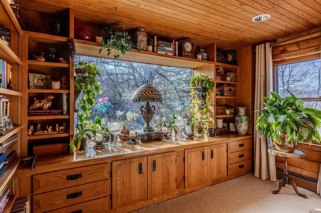 12 Sunny Hill Road Winhall VT 05340