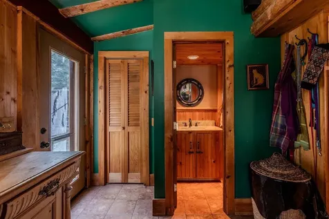 12 Sunny Hill Road Winhall VT 05340