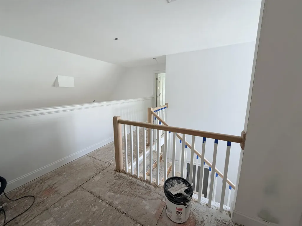 9 Freedom Drive Rochester NH 03867