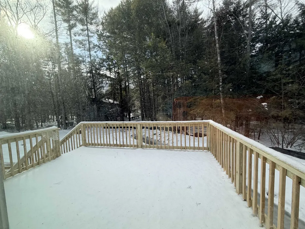 9 Freedom Drive Rochester NH 03867