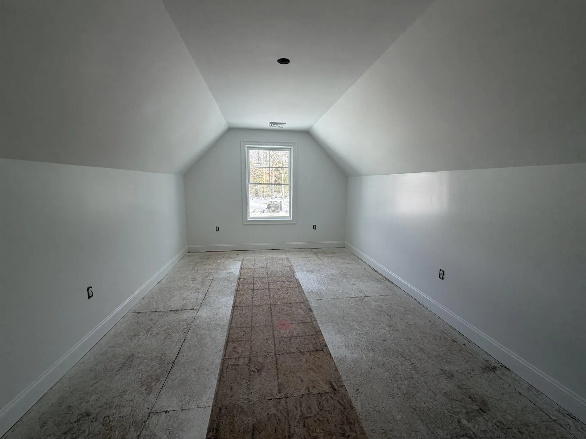 9 Freedom Drive Rochester NH 03867