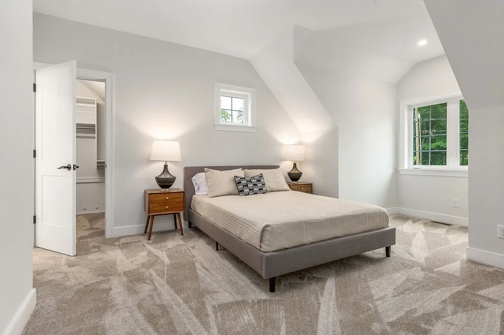 226 Oak Street Dover NH 03820