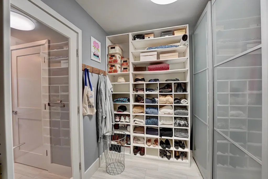 17 Lavenger Lane New Castle NH 03854