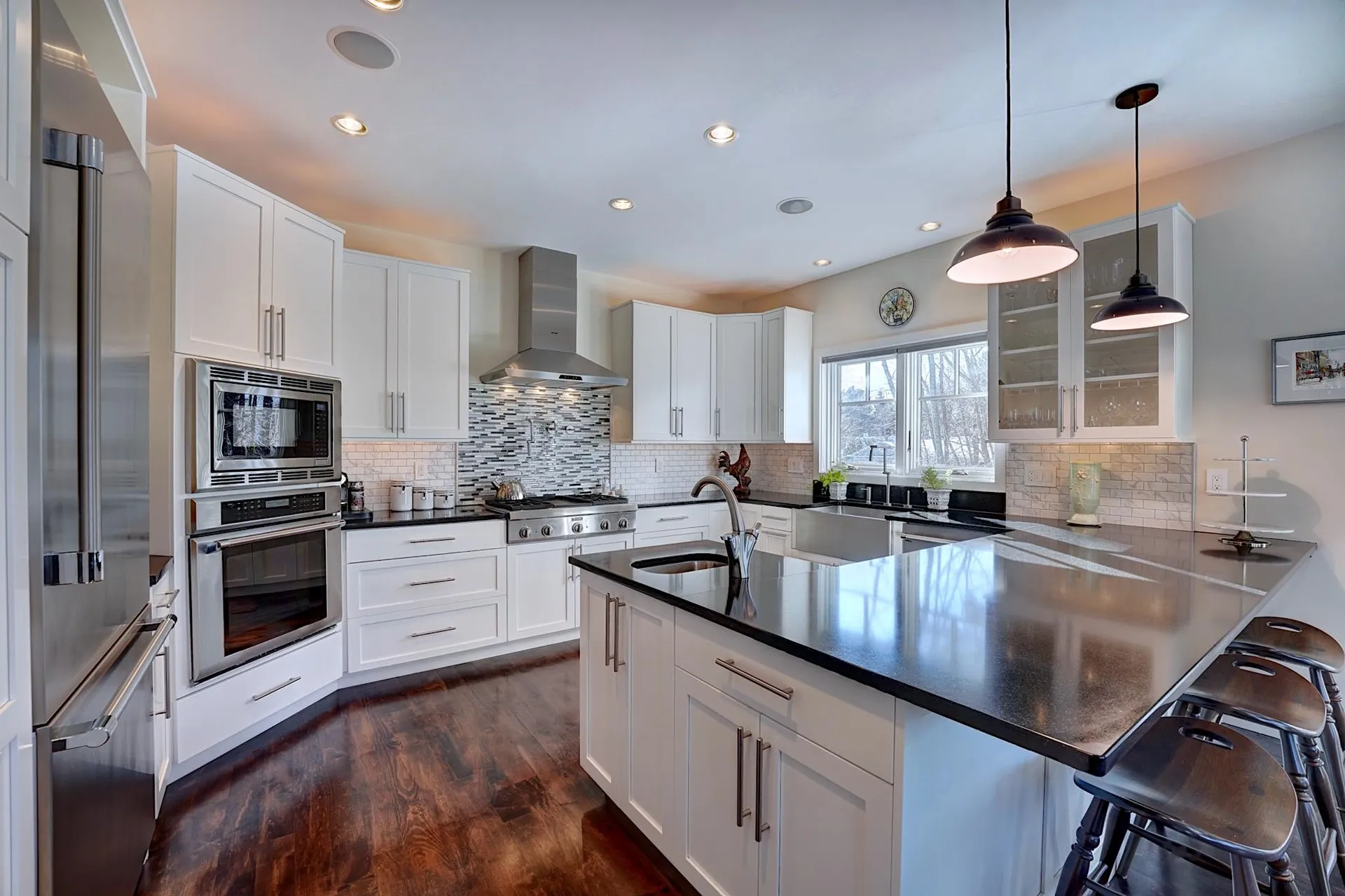 17 Lavenger Lane New Castle NH 03854