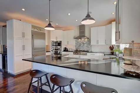 17 Lavenger Lane New Castle NH 03854