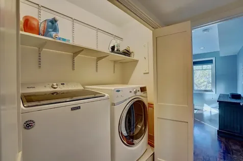 17 Lavenger Lane New Castle NH 03854