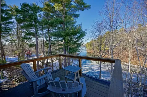 17 Lavenger Lane New Castle NH 03854