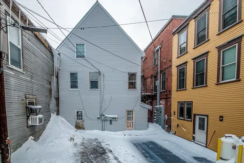 12 Middle Street Lancaster NH 03584