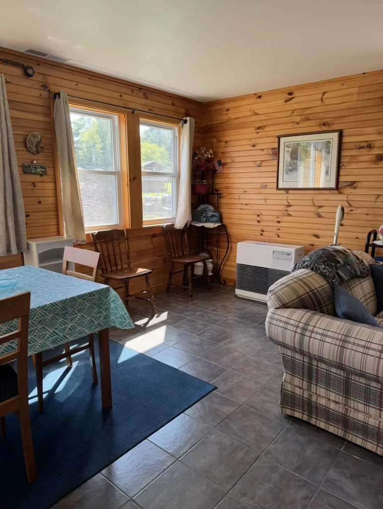 24 West Shore Drive Tinmouth VT 05773