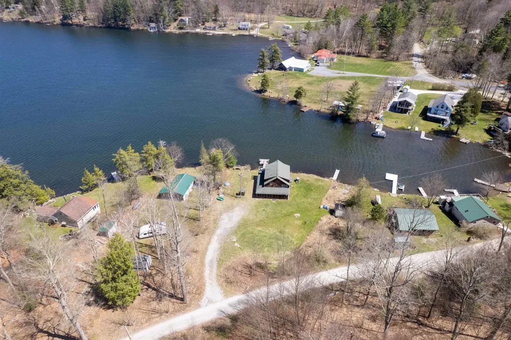 24 West Shore Drive Tinmouth VT 05773