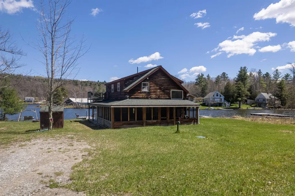 24 West Shore Drive Tinmouth VT 05773