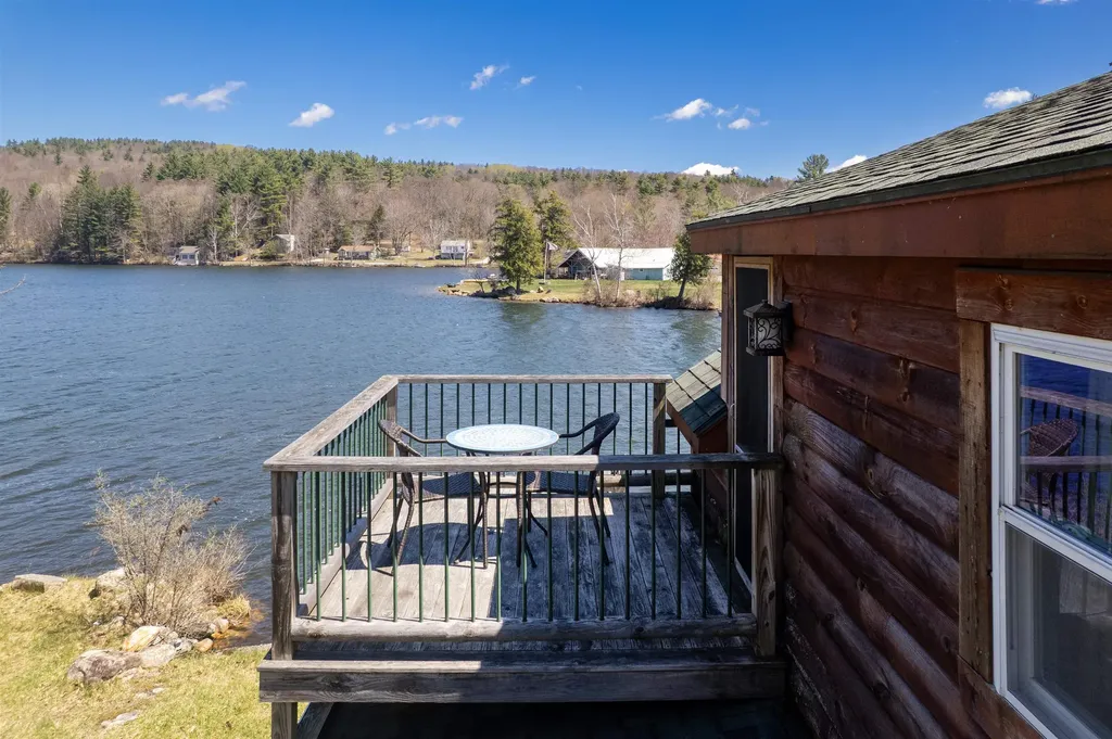 24 West Shore Drive Tinmouth VT 05773