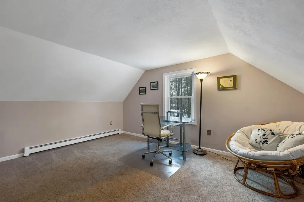 21 Canterbury Crossing Northfield NH 03276