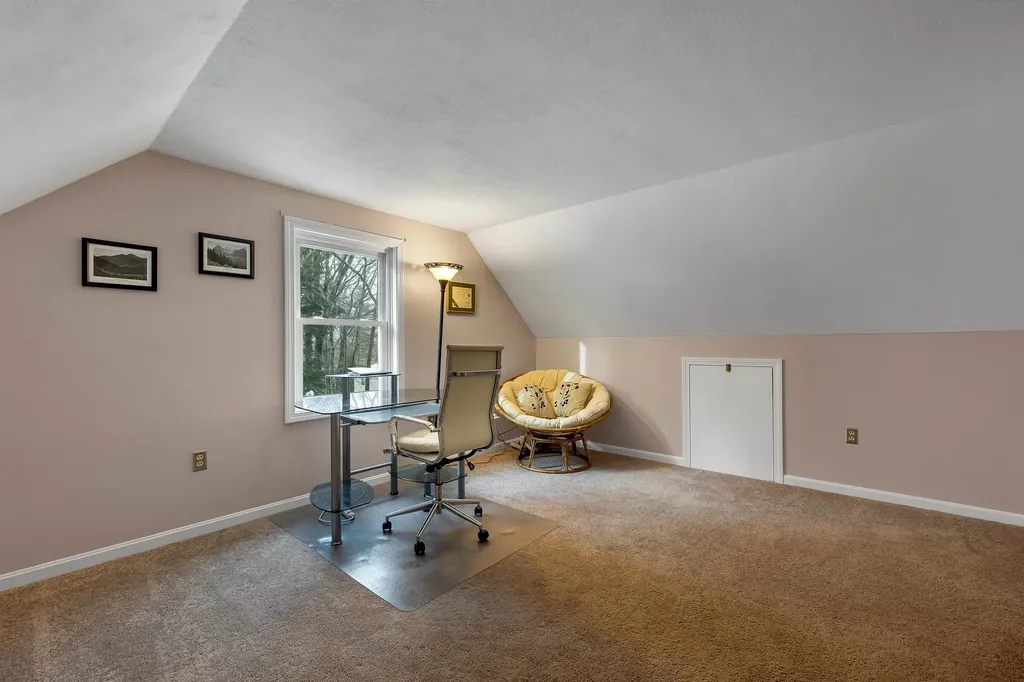 21 Canterbury Crossing Northfield NH 03276