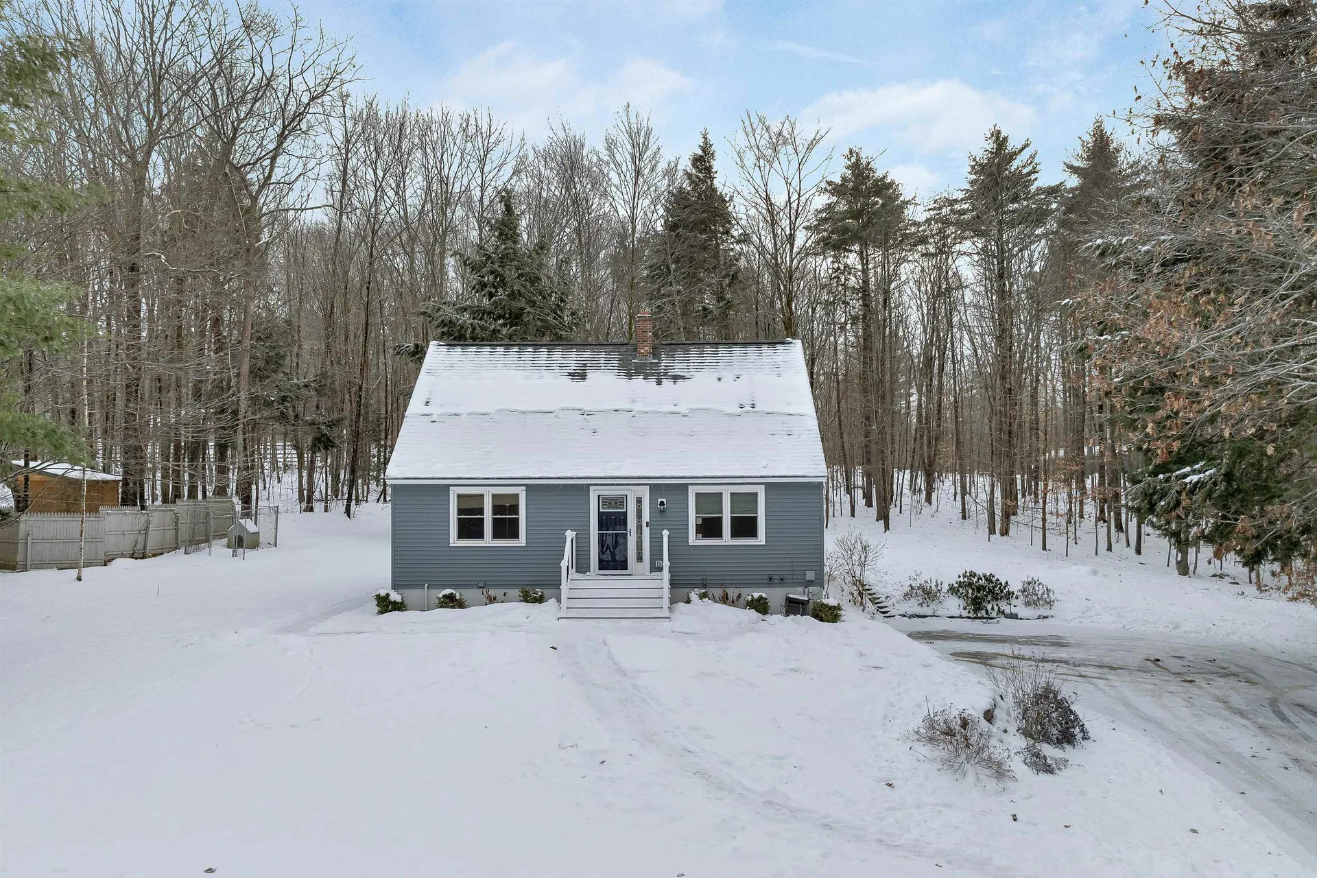 21 Canterbury Crossing Northfield NH 03276