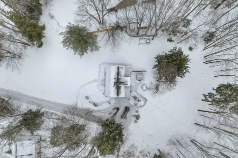 21 Canterbury Crossing Northfield NH 03276