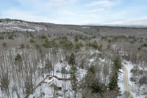 21 Canterbury Crossing Northfield NH 03276