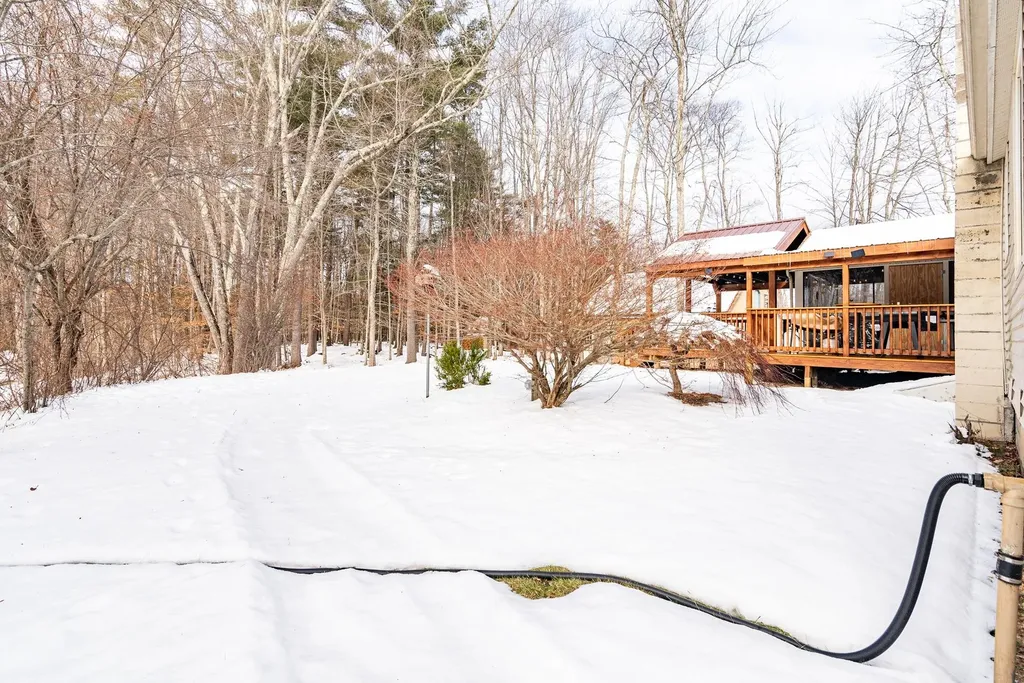 21 Four Rod Road Rochester NH 03867