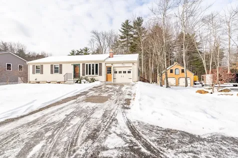 21 Four Rod Road Rochester NH 03867