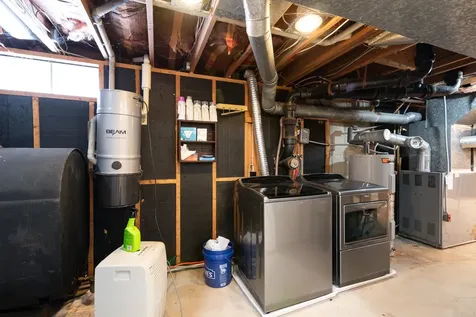 21 Four Rod Road Rochester NH 03867