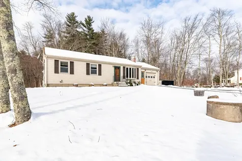 21 Four Rod Road Rochester NH 03867