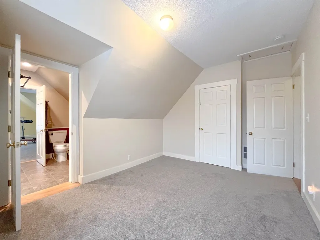 18 Allbee Road Landaff NH 03585