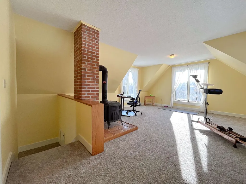 18 Allbee Road Landaff NH 03585