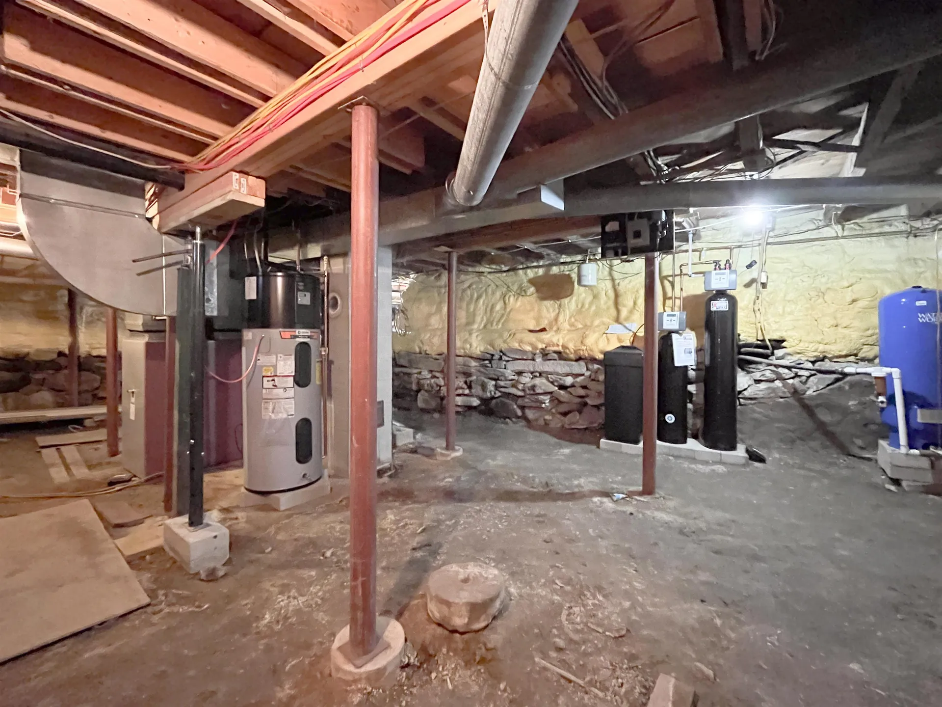 18 Allbee Road Landaff NH 03585