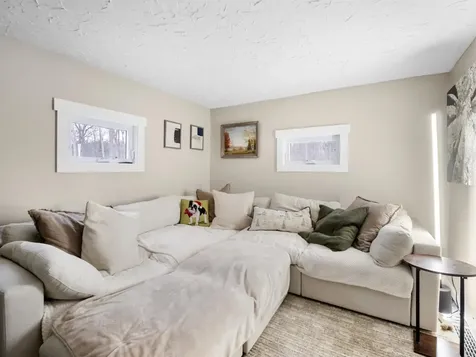 2023 North Road Sunderland VT 05250