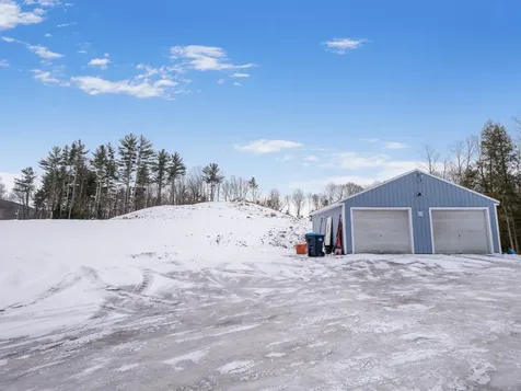 2023 North Road Sunderland VT 05250