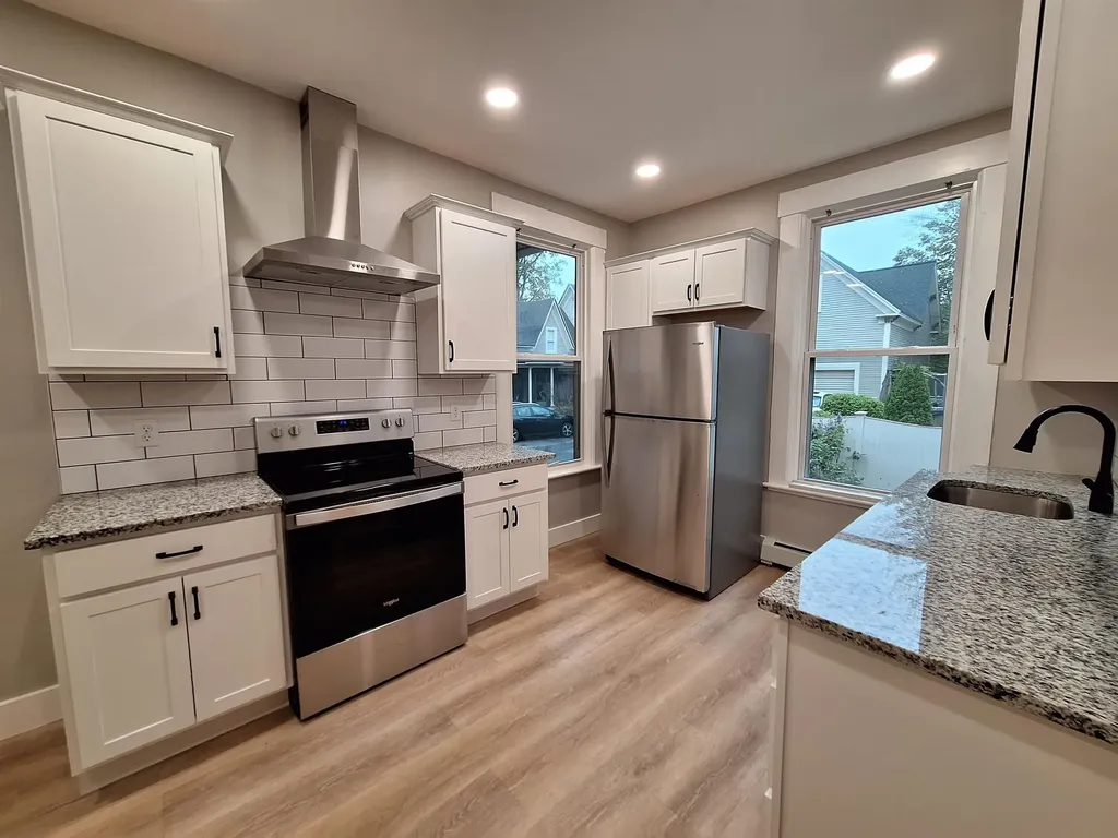 1934 Elm Street Manchester NH 03104