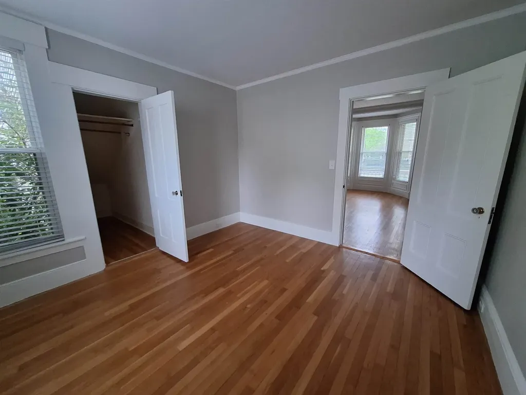 1934 Elm Street Manchester NH 03104