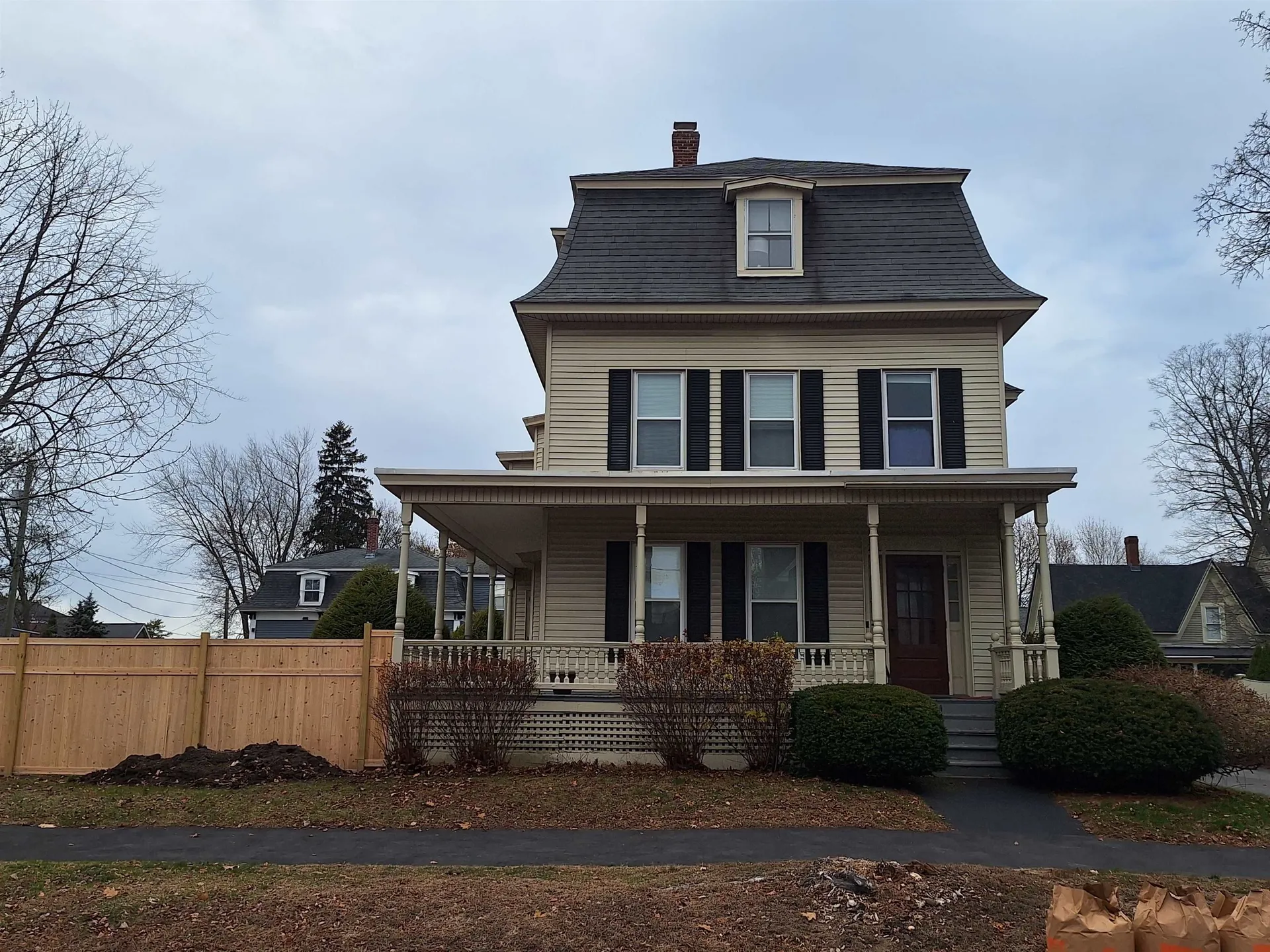 1934 Elm Street Manchester NH 03104